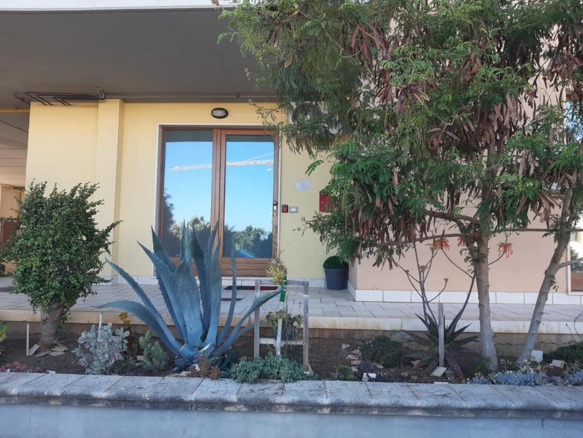 Casa Vacanze Da Lory Porto Torres Extérieur photo